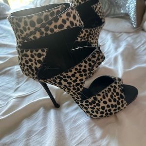 Giuseppe Zanotti leopard print (mink) heels